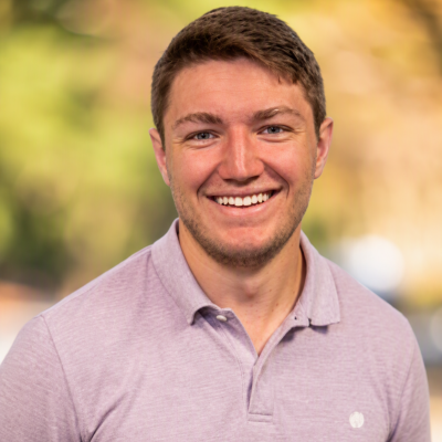 Headshot of Evan Chronis