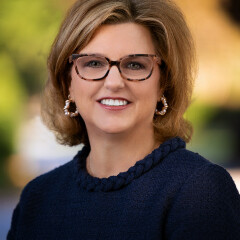 Headshot of Leslie D. Moore